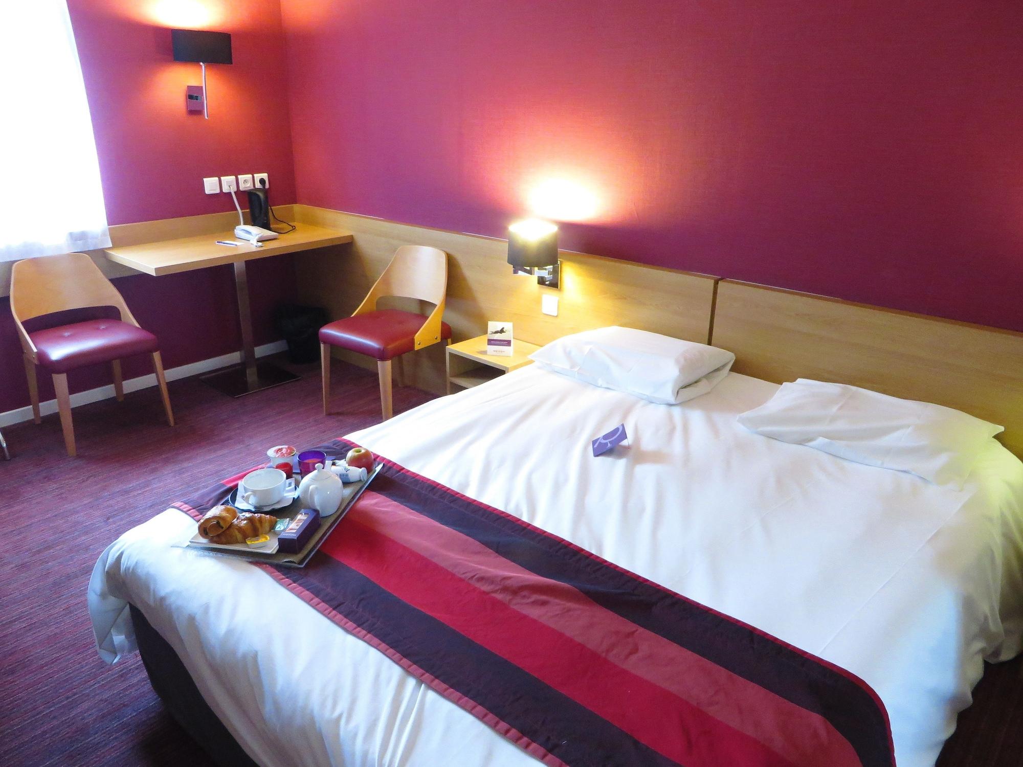 Mercure Hexagone Luxeuil Bagian luar foto