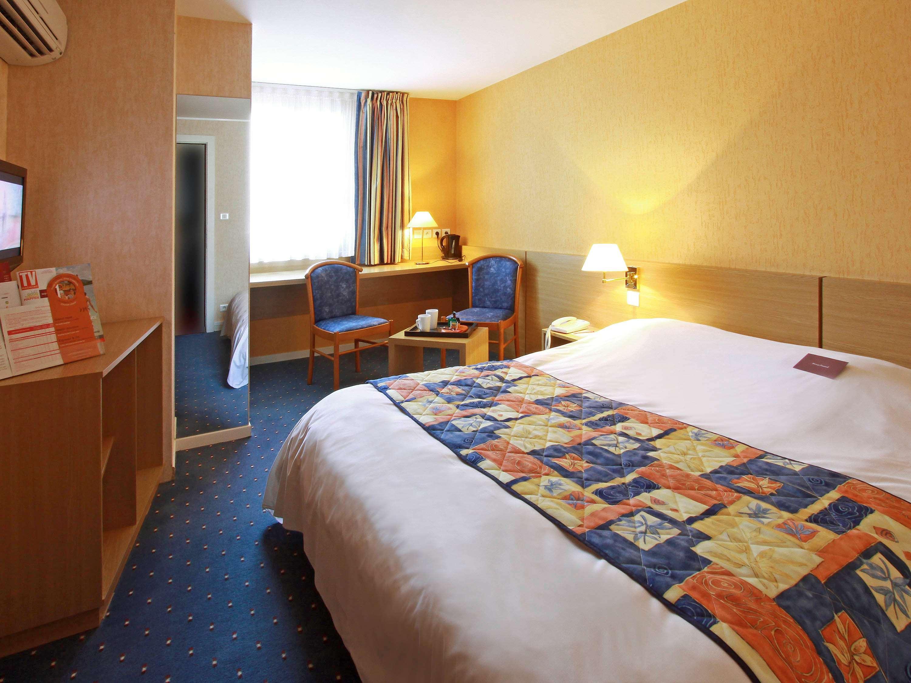 Mercure Hexagone Luxeuil Bagian luar foto